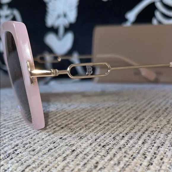 Burberry | Accessories | Authentic Made In Milano Italy 